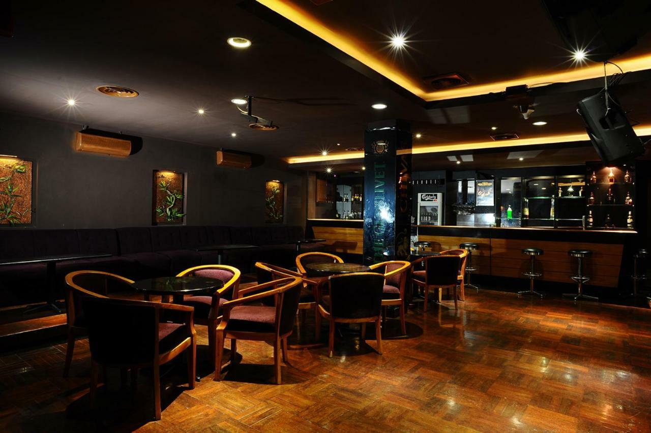 Gumilang Regency Hotel Μπαντούνγκ Εξωτερικό φωτογραφία